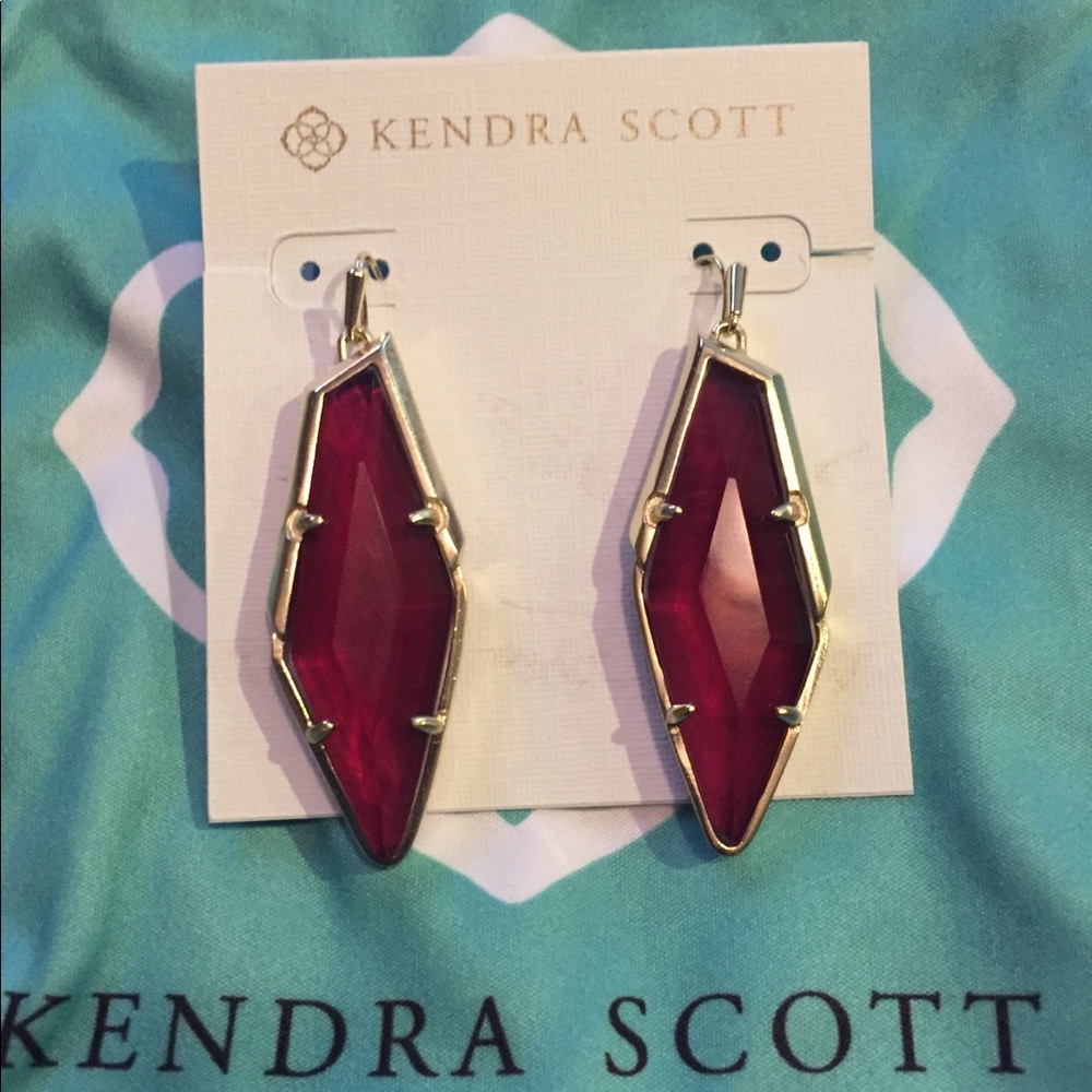 Kendra Scott Bexley Earrings Berry color